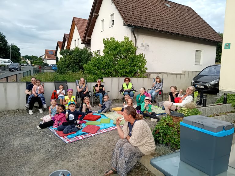 Eisparty! Vielen Dank an Familie Schmirler für das Organisieren der Eisparty, sowie für das Sponsern des Eises.