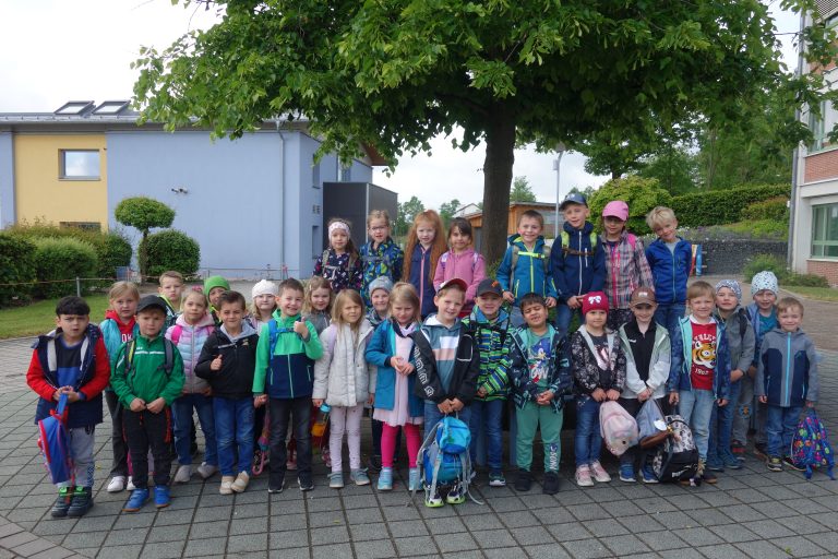 Schnupperschulstunde für unsere Vorschulkinder in der Grundschule