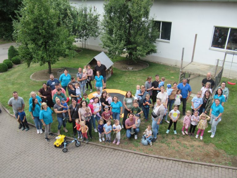 Wir machen unseren Familienausflug auf den Bauernhof der Familie Hösl nach Hof.