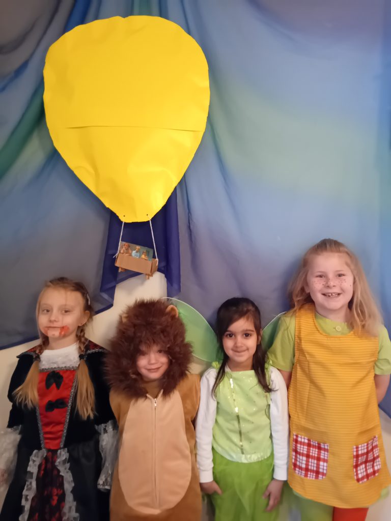 Faschingsfeier in der Katzengruppe.