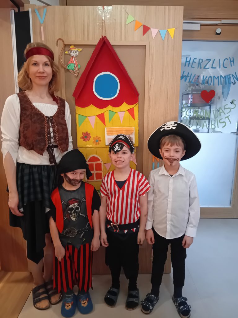 Die Piraten aus der Mäusegruppe ( Pippi Fasching)