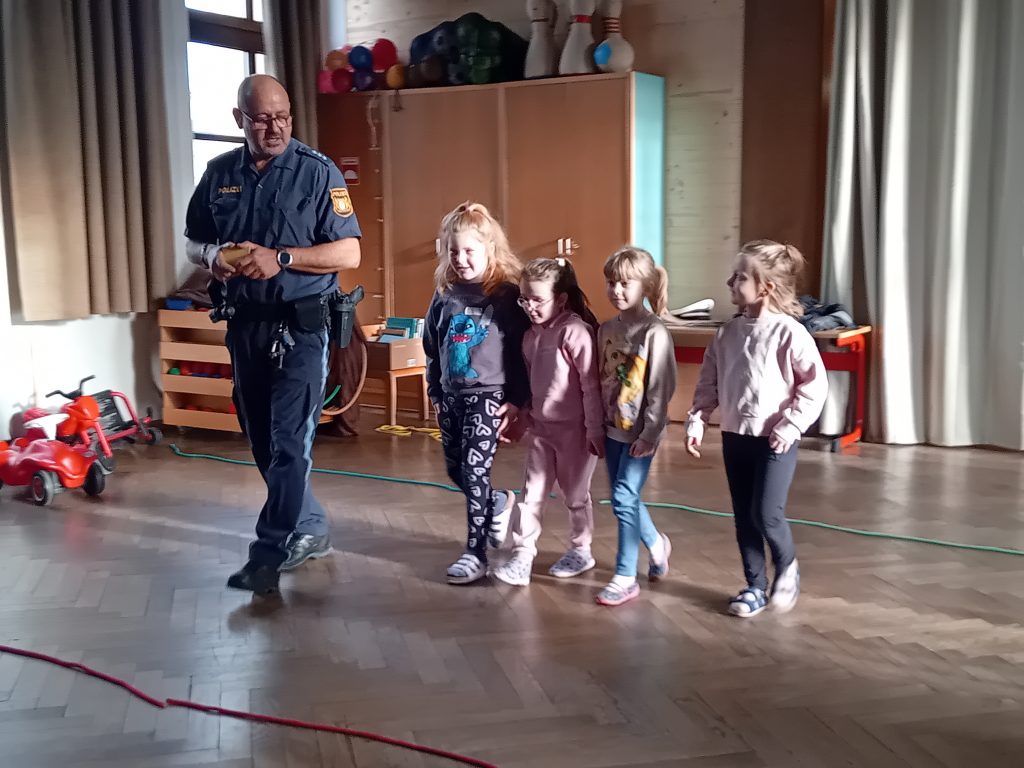 Schullwegtraining mit Hr. Isamil